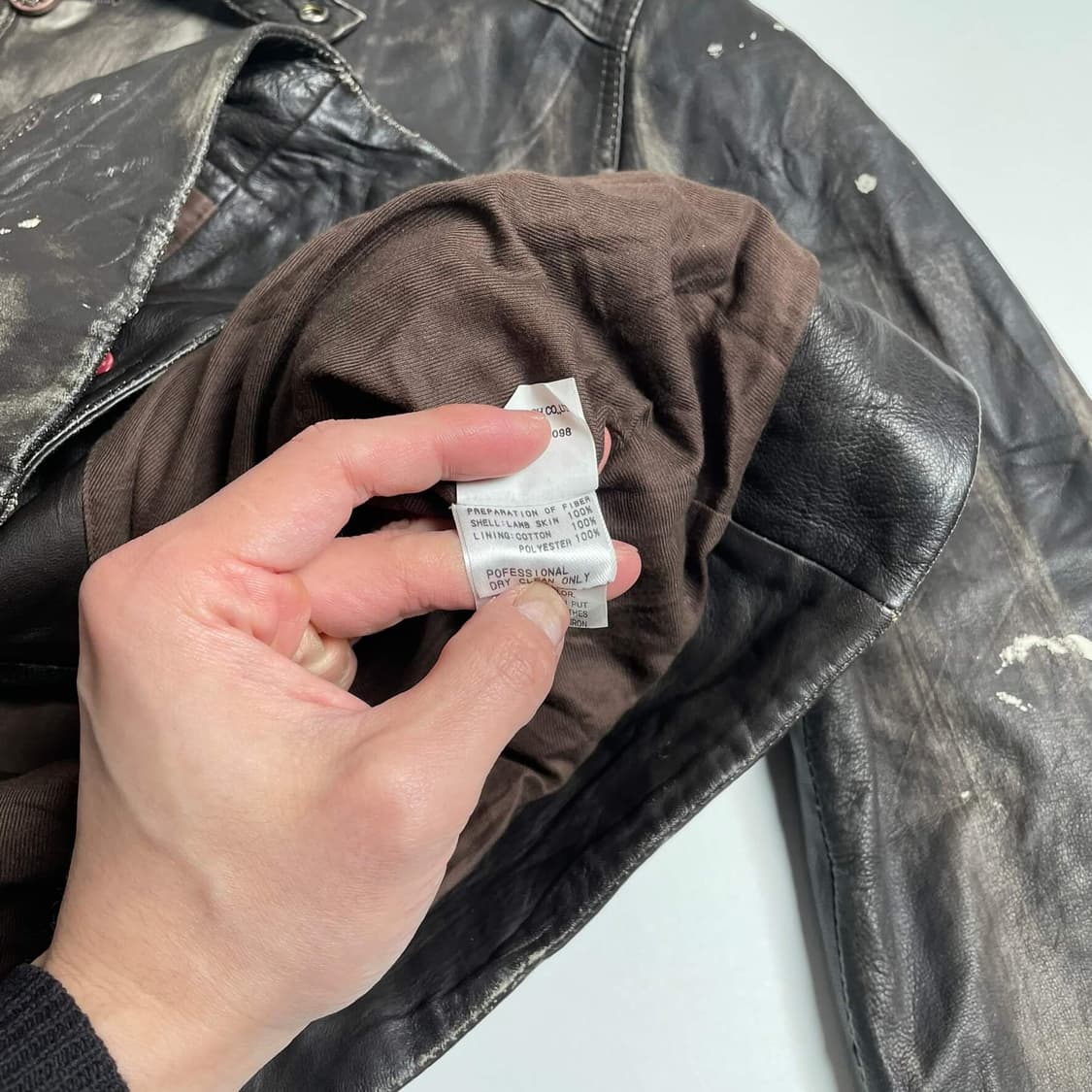 North beach 그라데이션 페인트 레더 자켓 상품이미지8