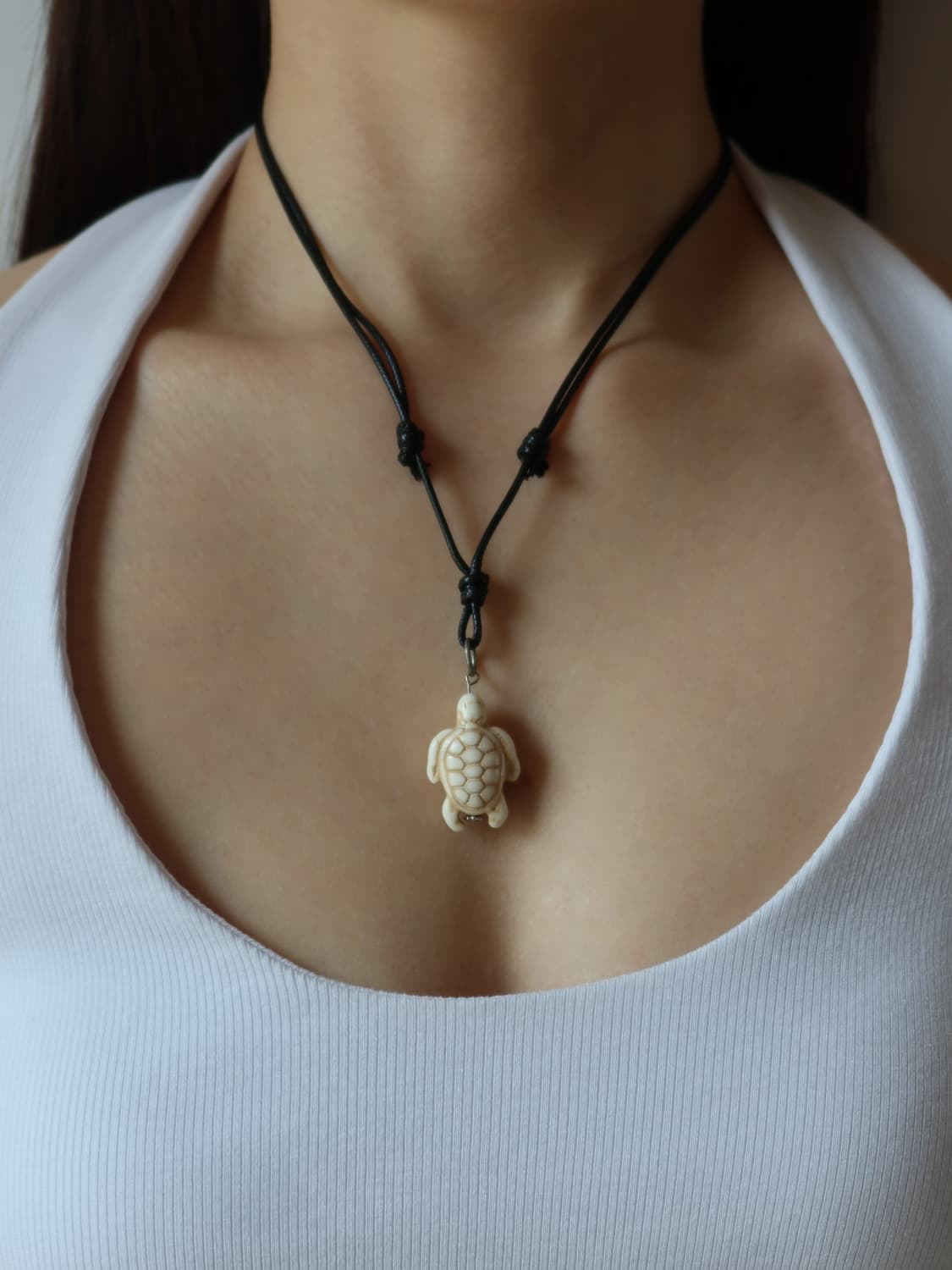 small turtle charm necklace 상품이미지1