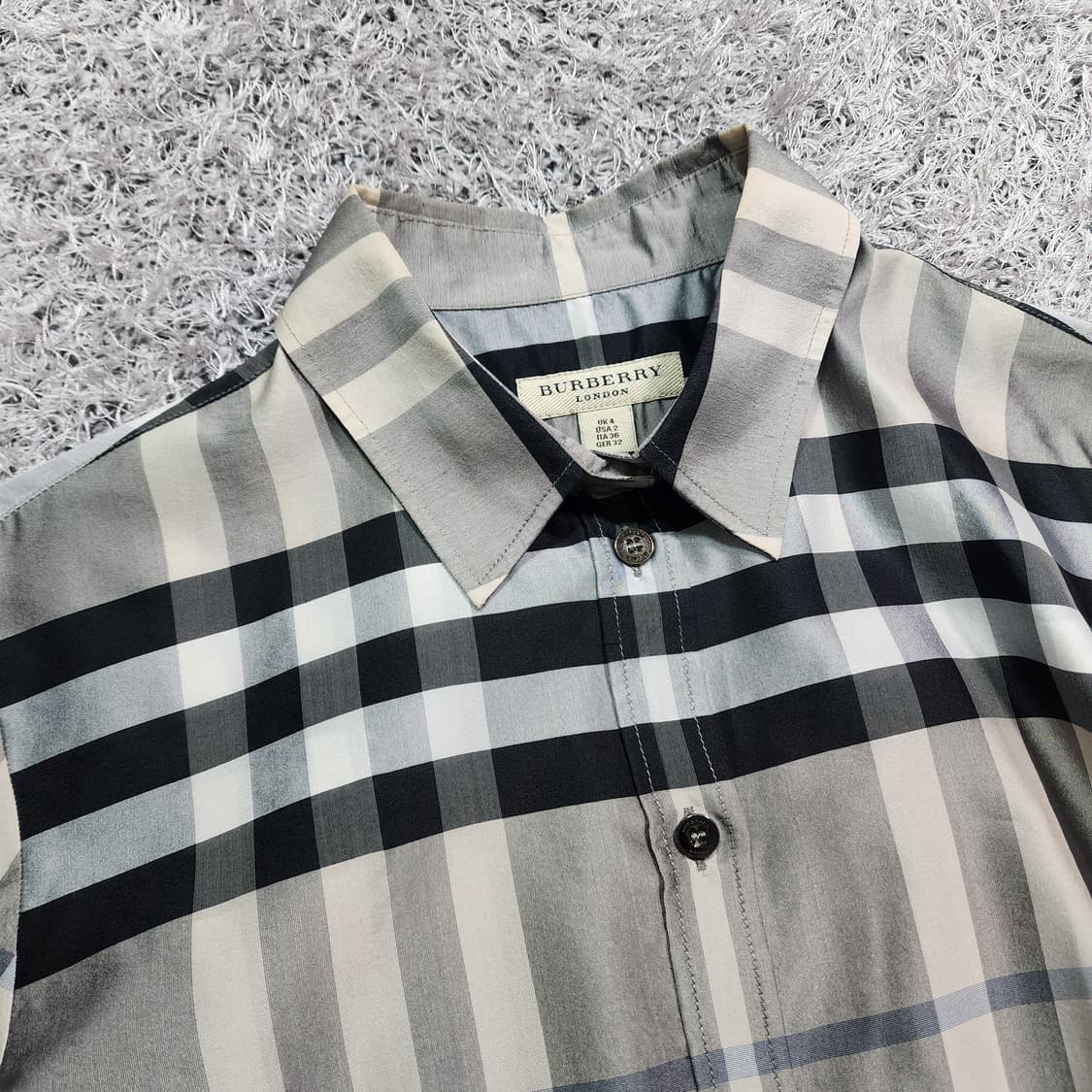버버리 체크 셔츠 36 상품이미지2