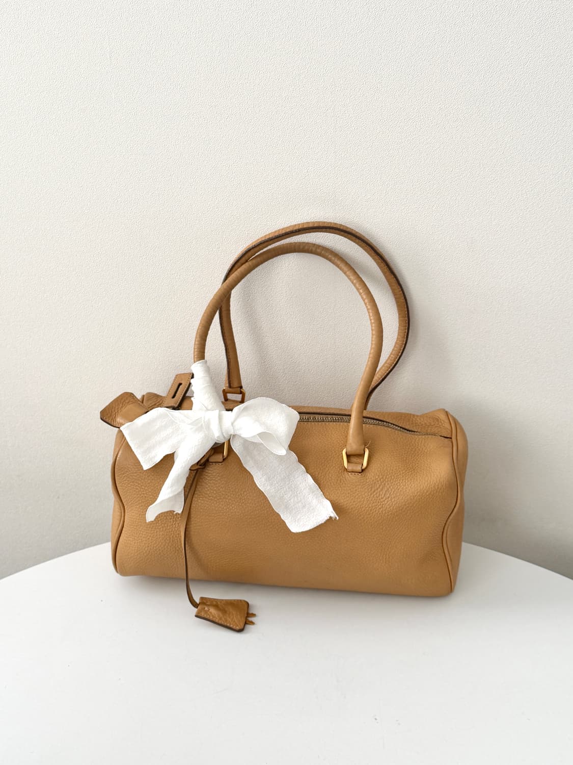 프라다 카멜 그레인 레더 보스턴 숄더백 상품이미지1