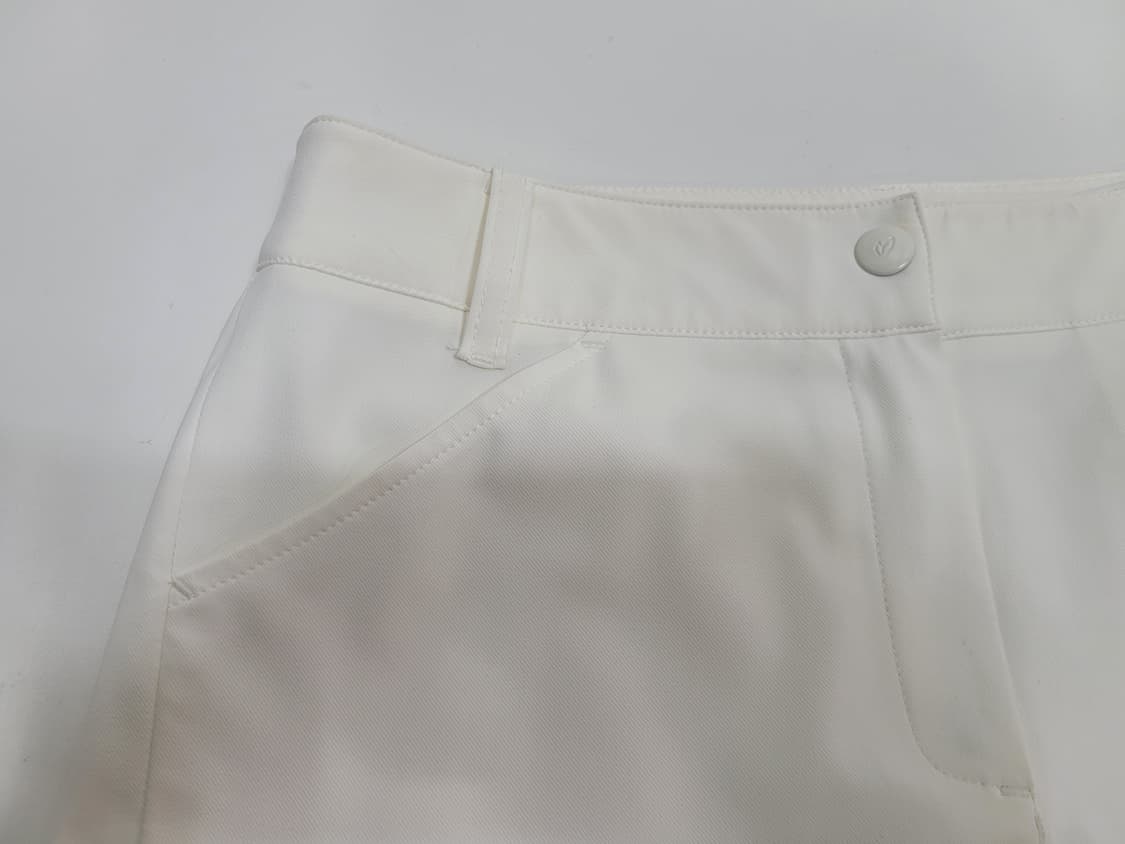 마스터바니에디션 골프 숏팬츠 / 여 0 (63-88) 화이트
 상품이미지3