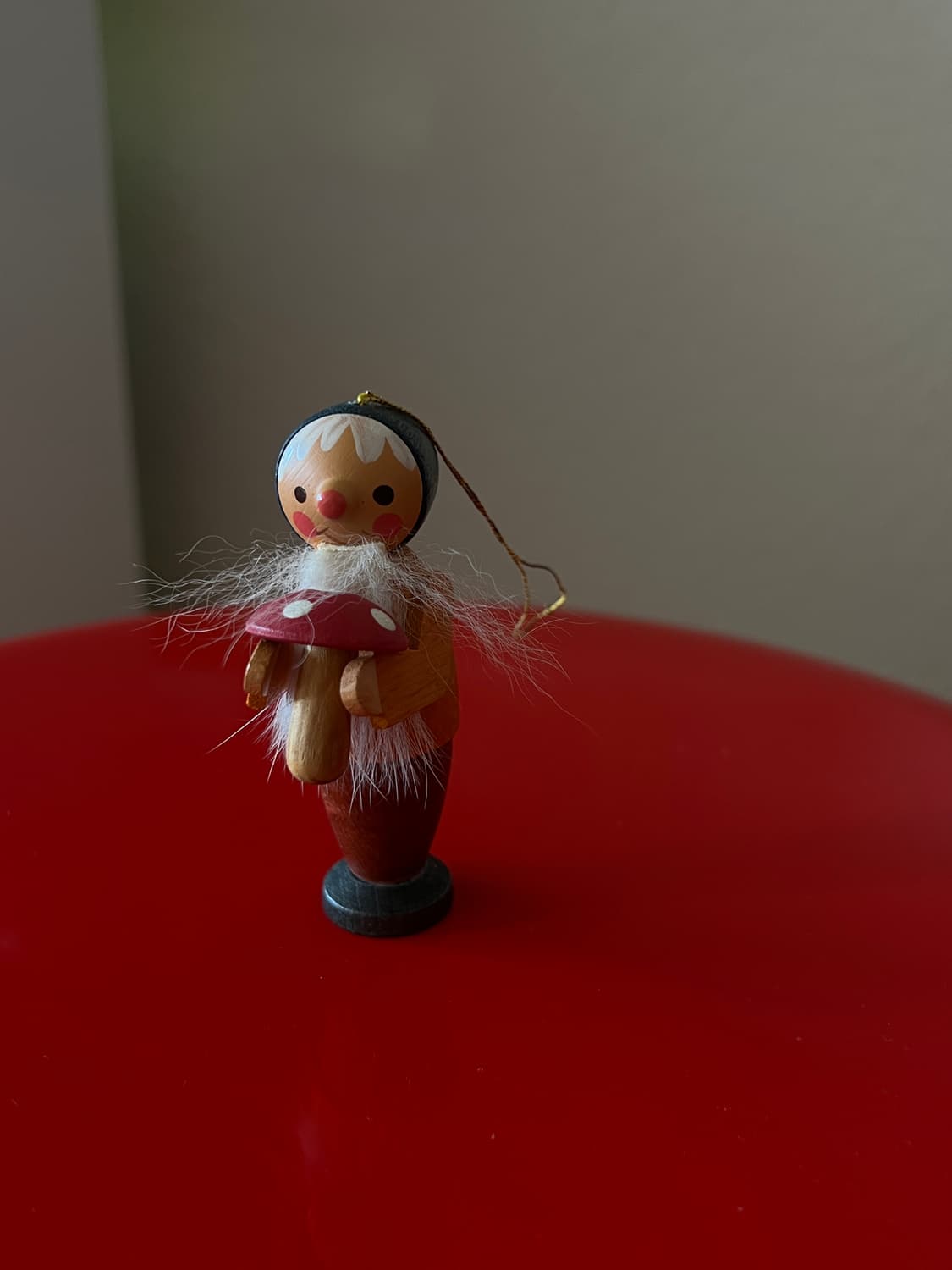 독일 에르츠게비르게 목각 행운요정 오너먼트 상품이미지1
