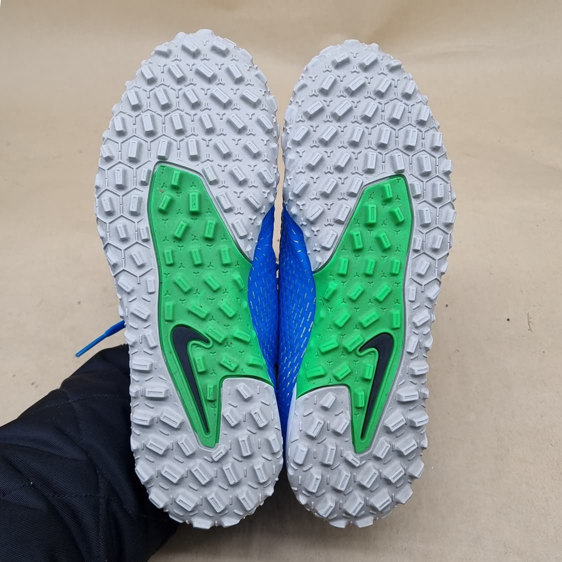 나이키 팬텀 GT 아카데미  TF 풋살화 230 상품이미지3