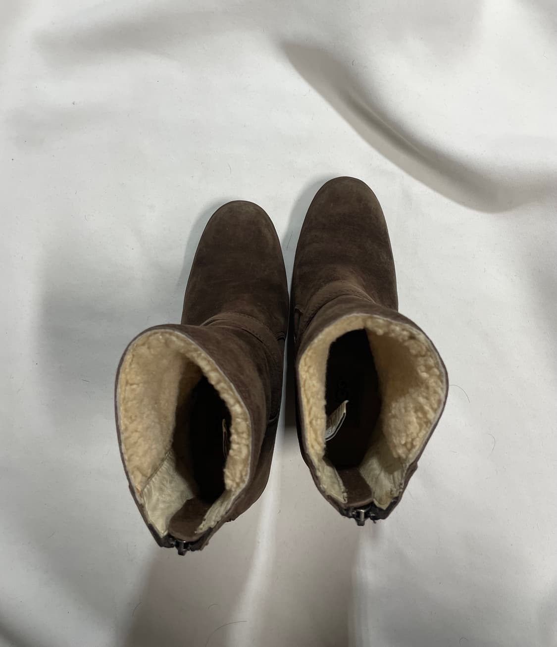 Ugg y2k 스웨이드 웨지힐 부츠 상품이미지4