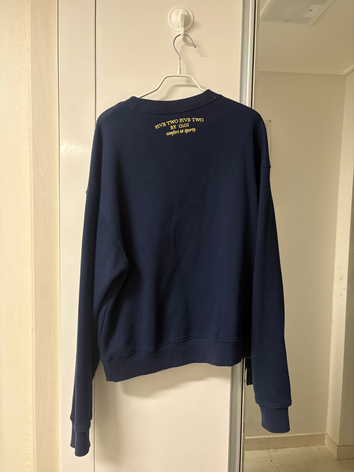 오아이오아이 맨투맨 상품이미지2