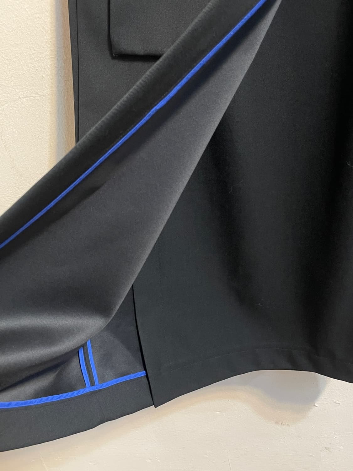 파사드패턴 울 블렌드 랩 스커트 상품이미지4