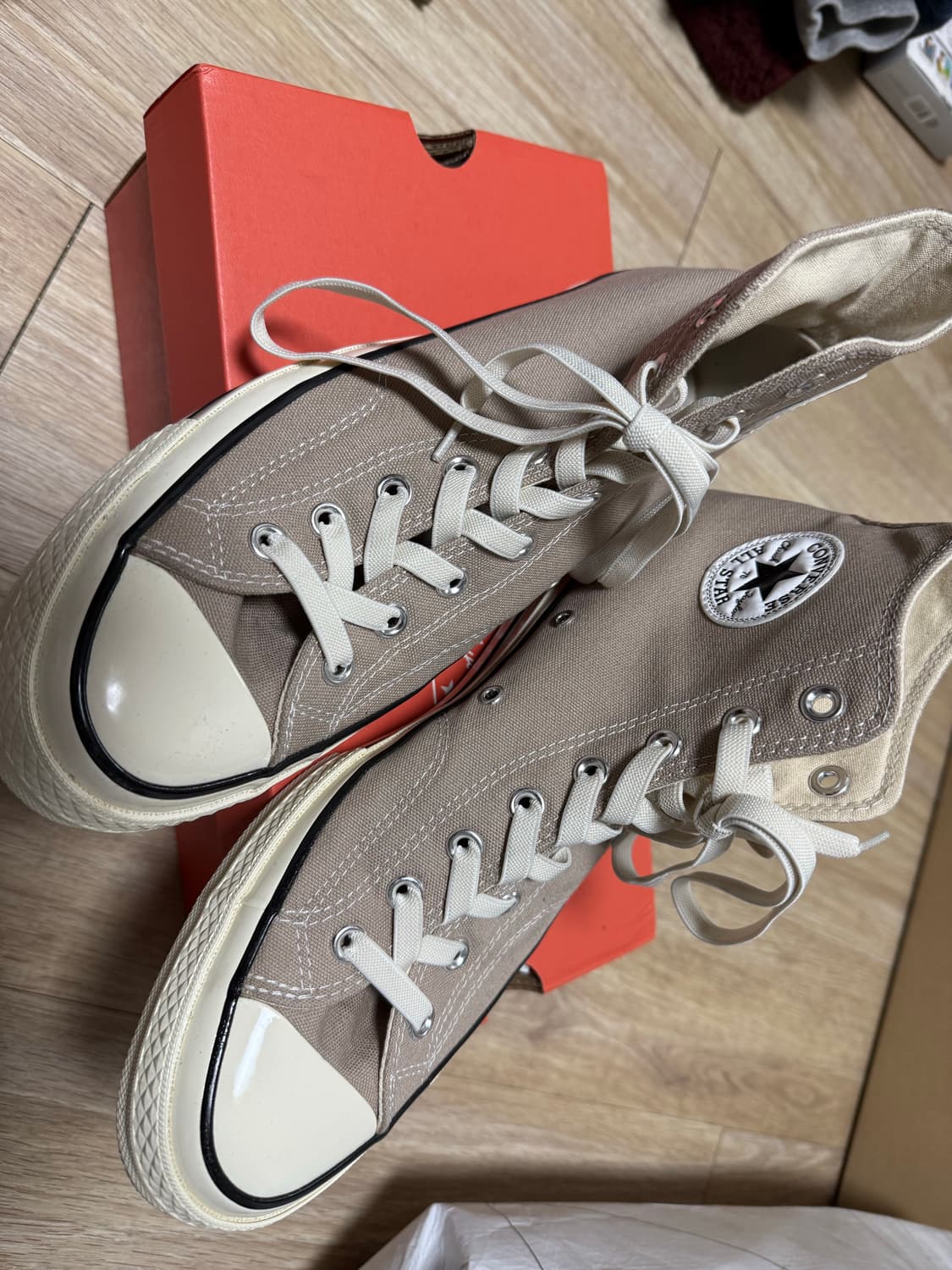 컨버스 척 70 빈티지 하이 파피루스 280 상품이미지2