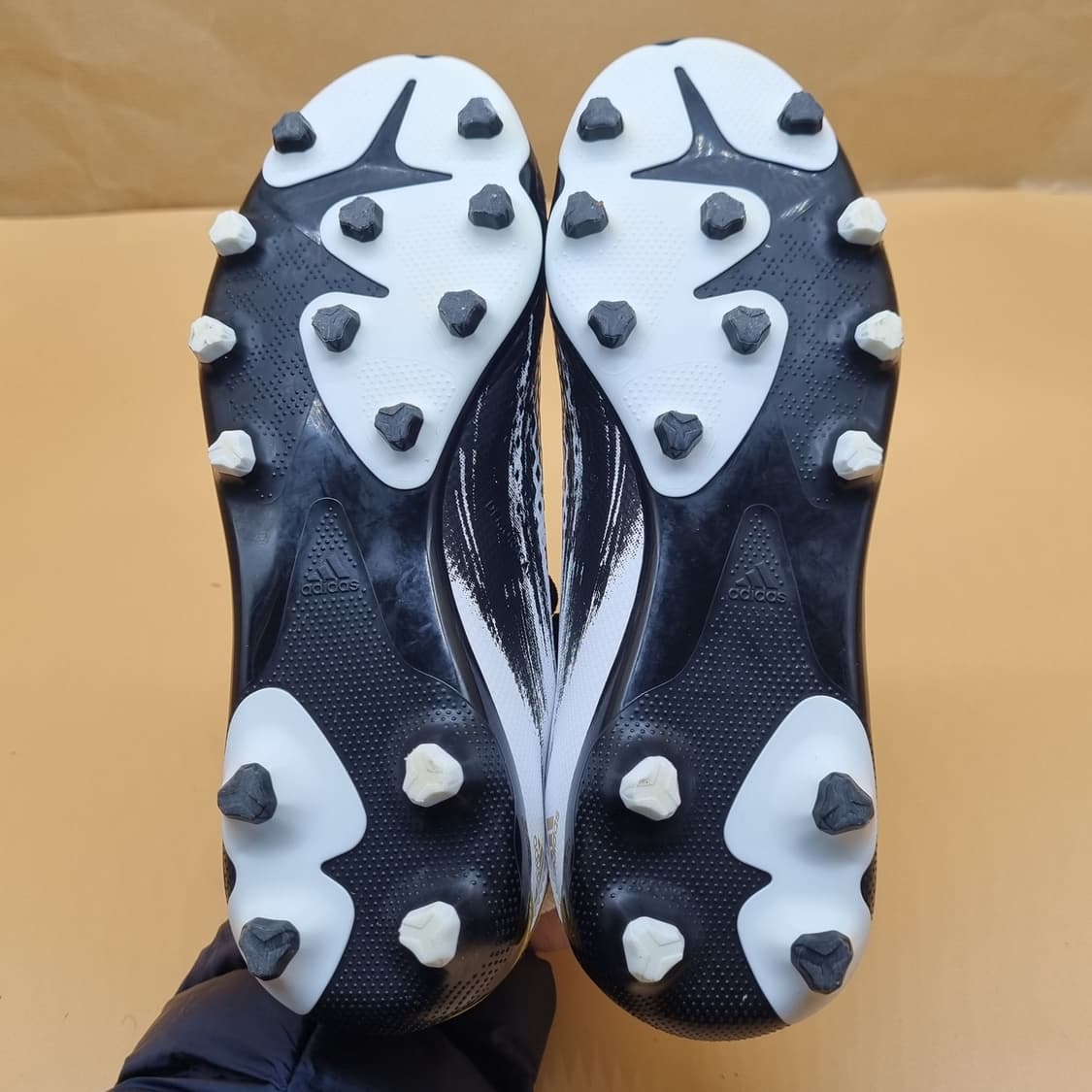 아디다스 프레데터20.3 mg 축구화225. 상품이미지3