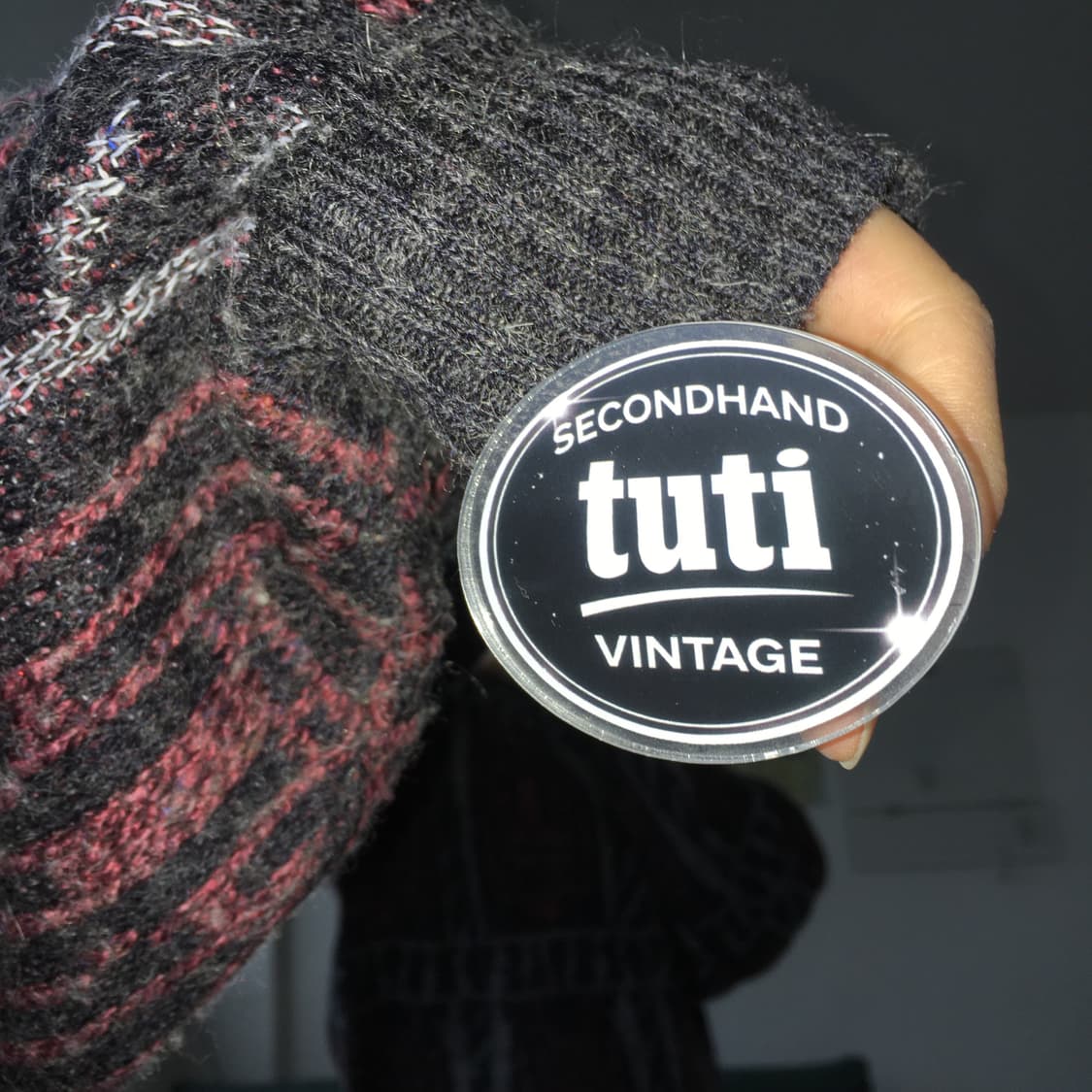 투티/ 0148 Giorgio danieli 빈티지 블랙 레드 니트 상품이미지2