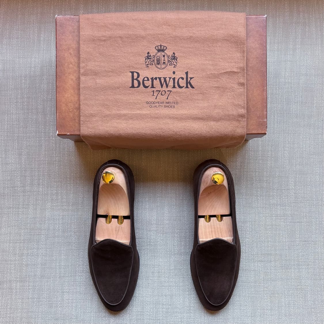 [265] Berwick 4950 벨지안 다크 브라운 스웨이드 로퍼 상품이미지7