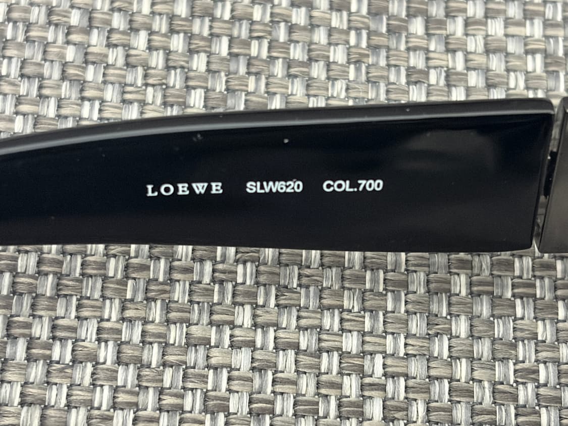 Loewe SLW820 Sunglasses 상품이미지5