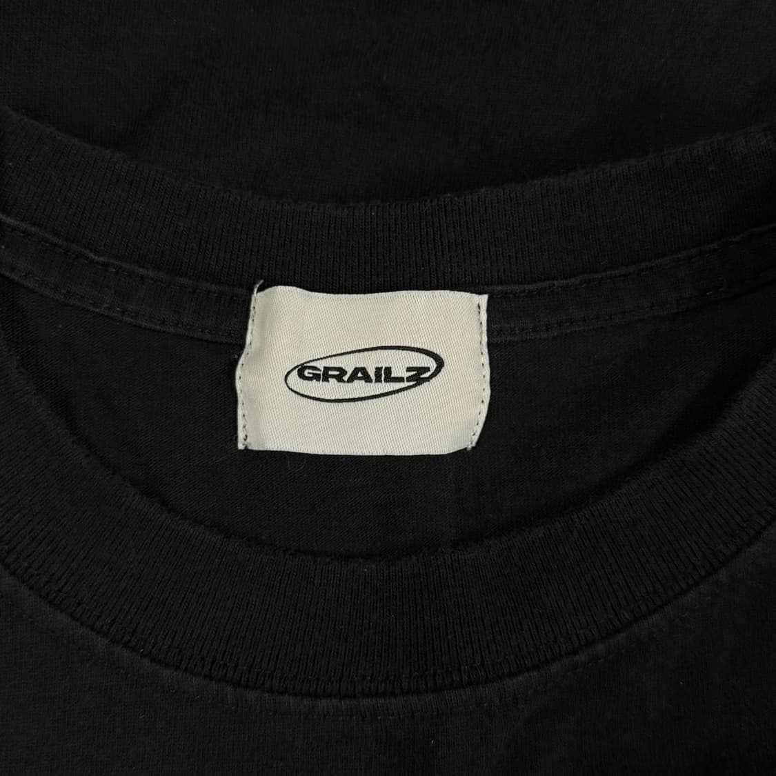 [F] GRAILZ 그레일즈 블랙 반팔 라운드 티셔츠 상품이미지5
