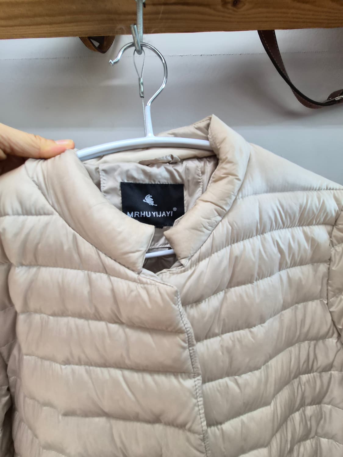 아이보리 다운패딩. 폭스퍼 주머니 상품이미지5