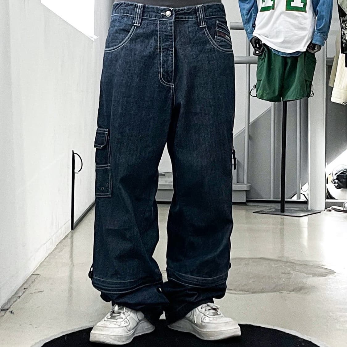 푸부 컨버터블 트랜스 폼 데님 포켓 카고 팬츠 상품이미지3