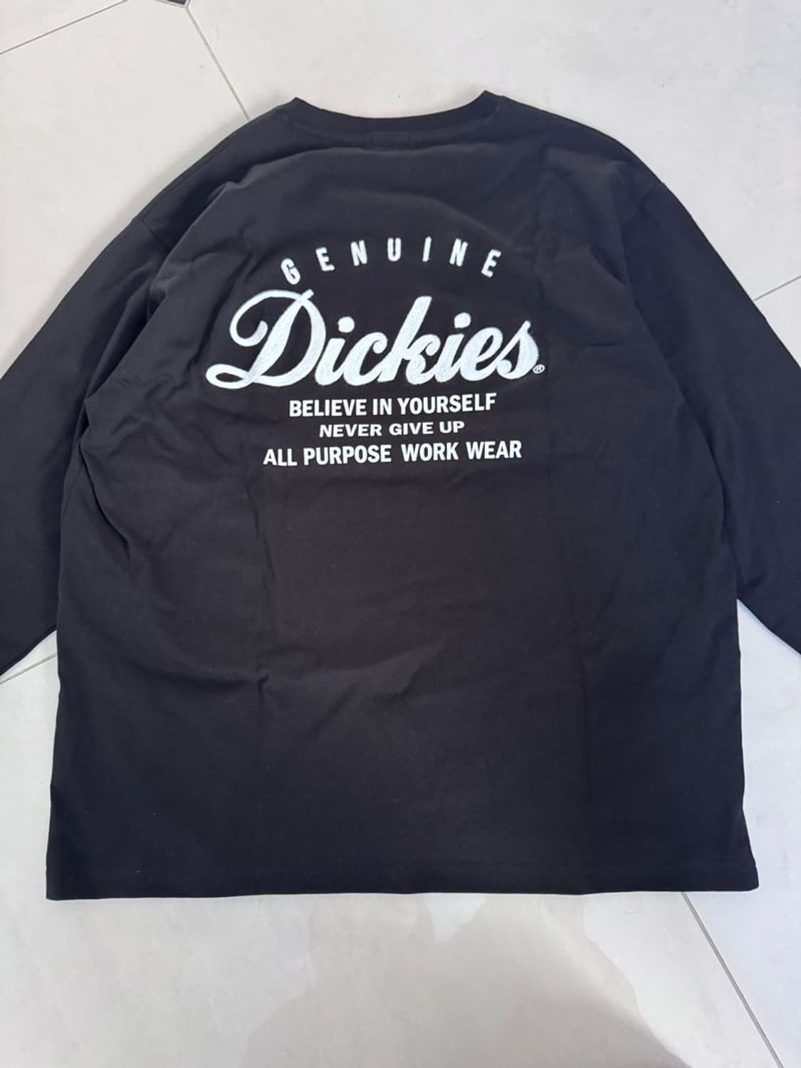 LOGO LONG SLEEVE TEE  로고 긴팔 티셔츠 상품이미지2