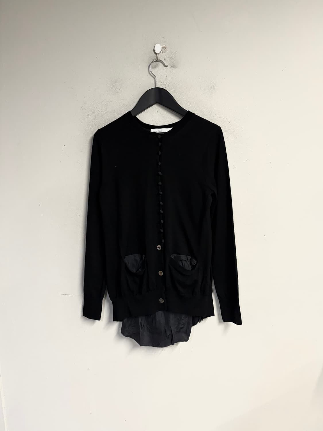 SACAI LUCK back pleats cardigan black 2  상품이미지1