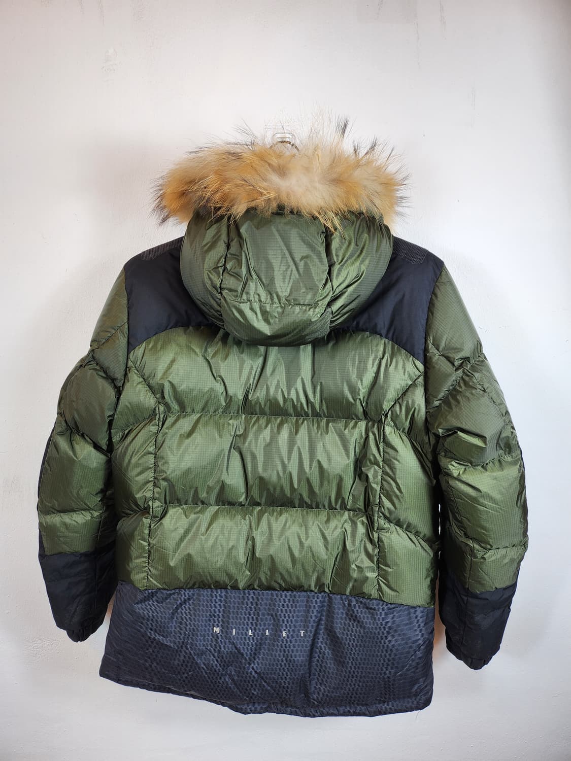 밀레 윈드스토퍼 발열구스패딩 95 M 카키 새제품급 상품이미지7