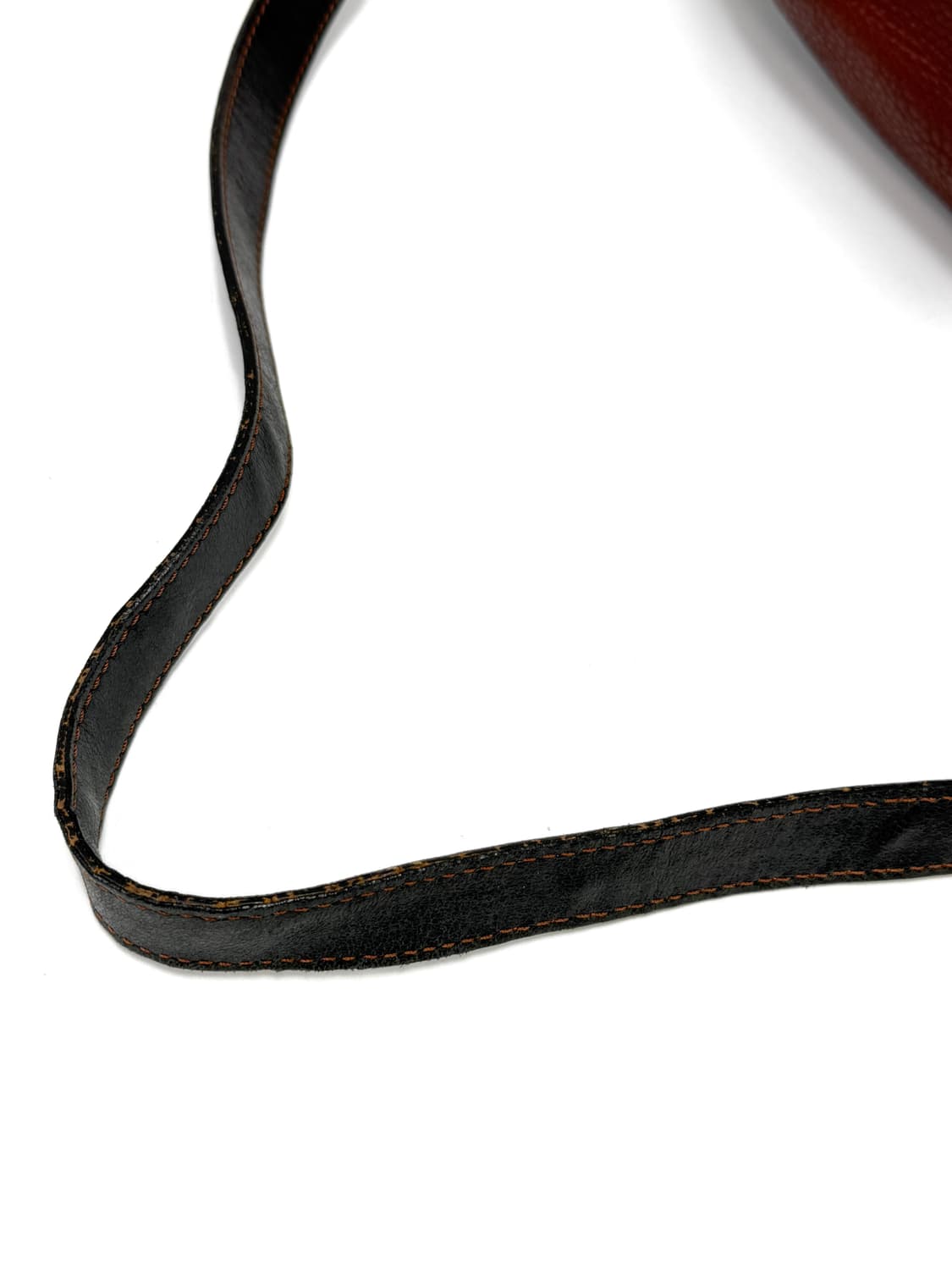 비비안웨스트우드 오브 로고 레더 크로스백 상품이미지8