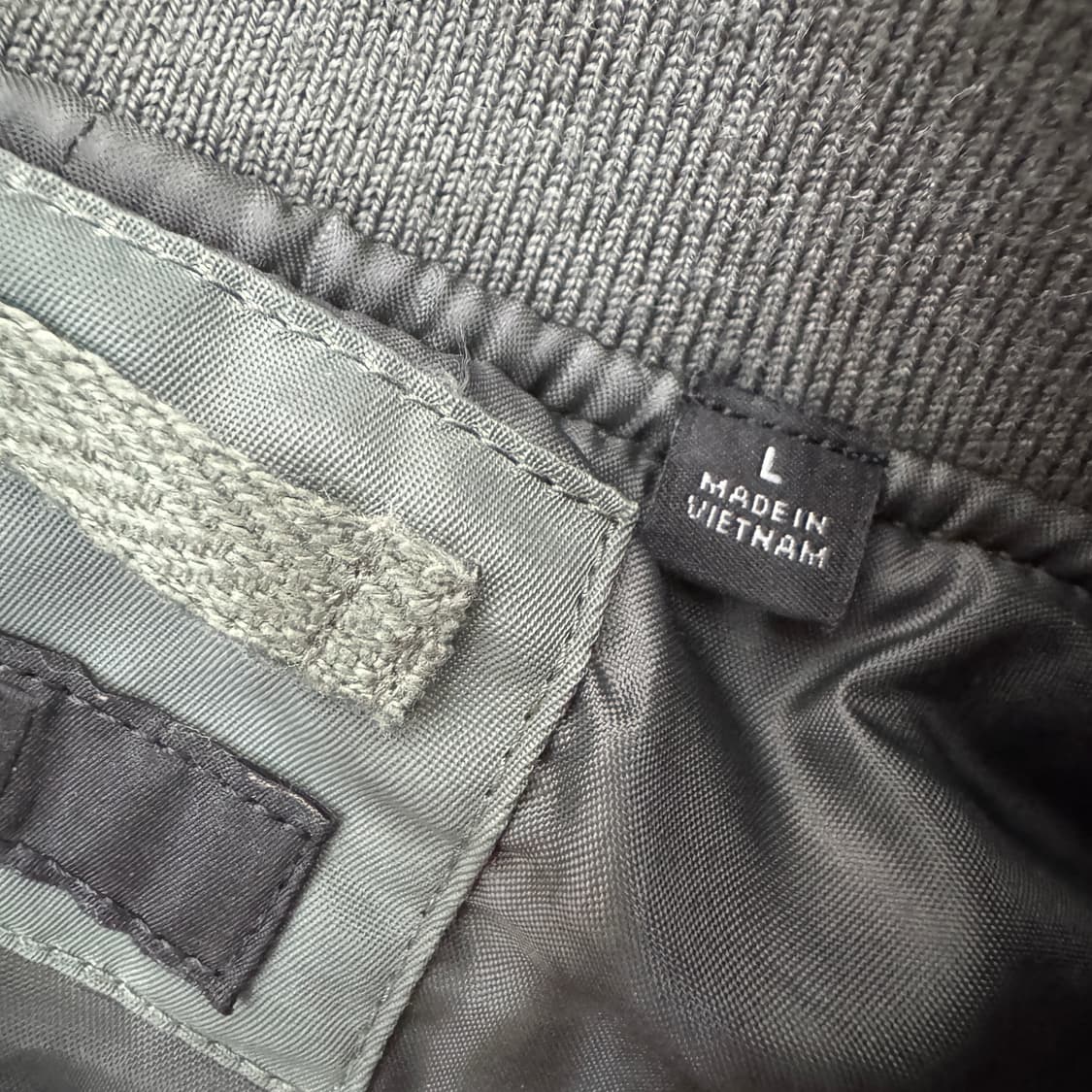 L 유니클로 MA-1 항공점퍼 자켓  상품이미지8