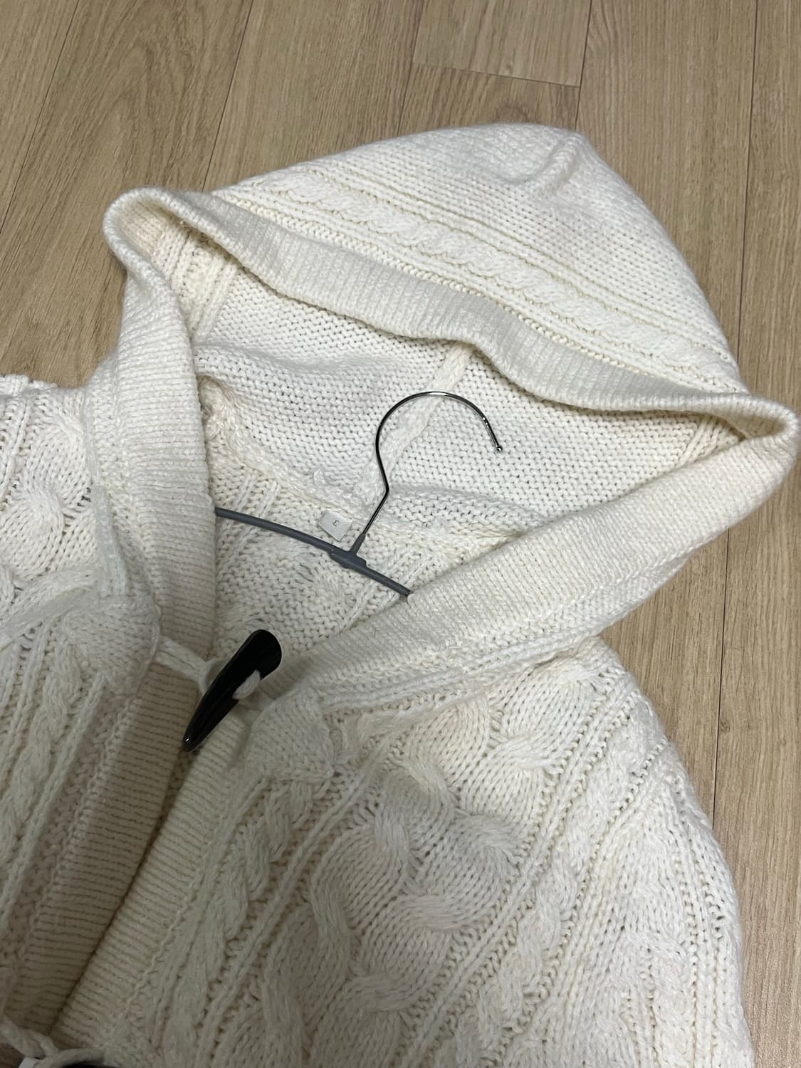 유니클로 떡볶이 후드 니트 상품이미지3