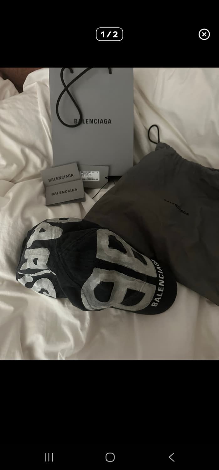 발렌시아가 스프레이드 페인팅볼캡 상품이미지1