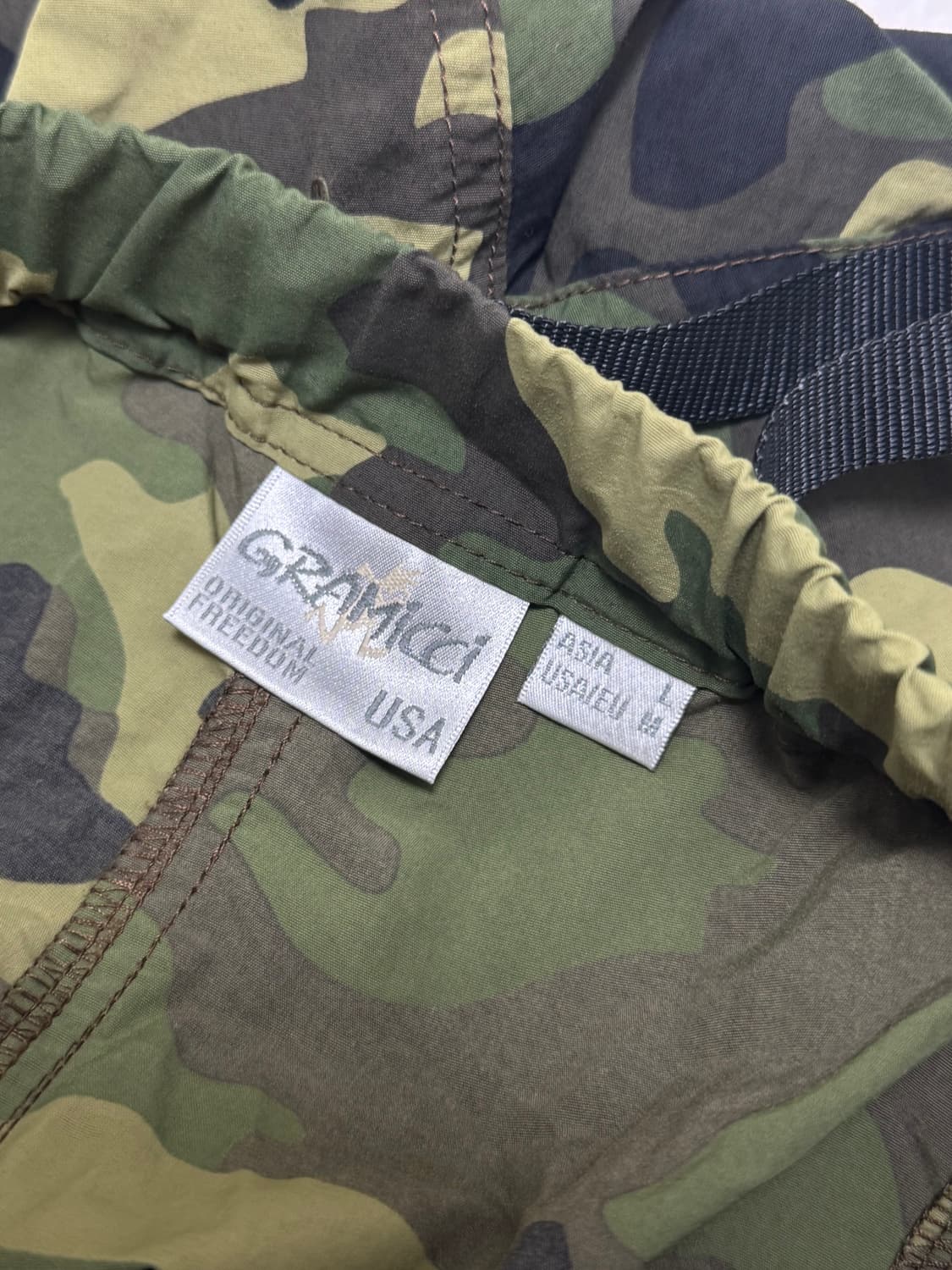 그라미치 나일론 반바지  상품이미지3