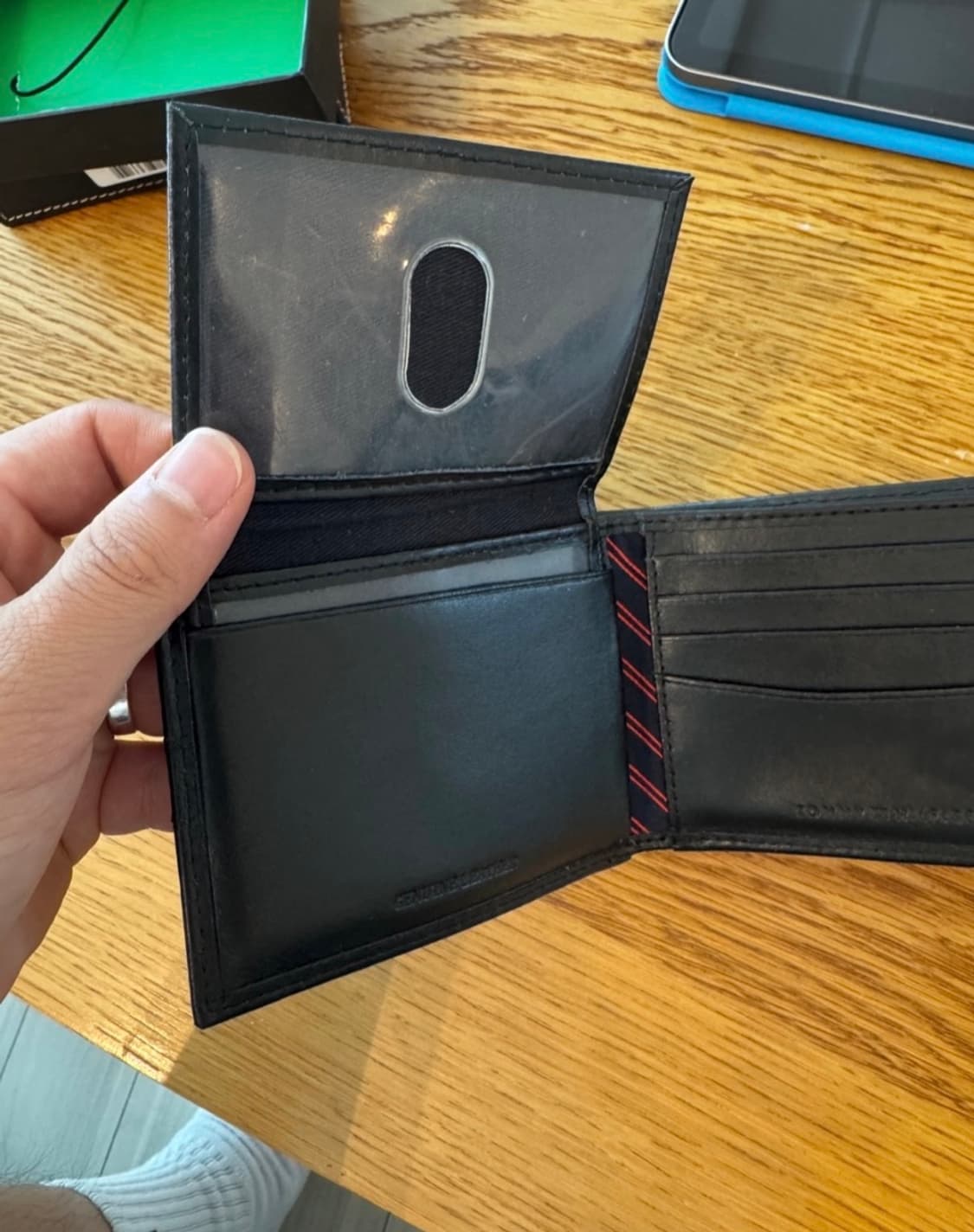 타미힐피거 남성 반지갑 상품이미지3