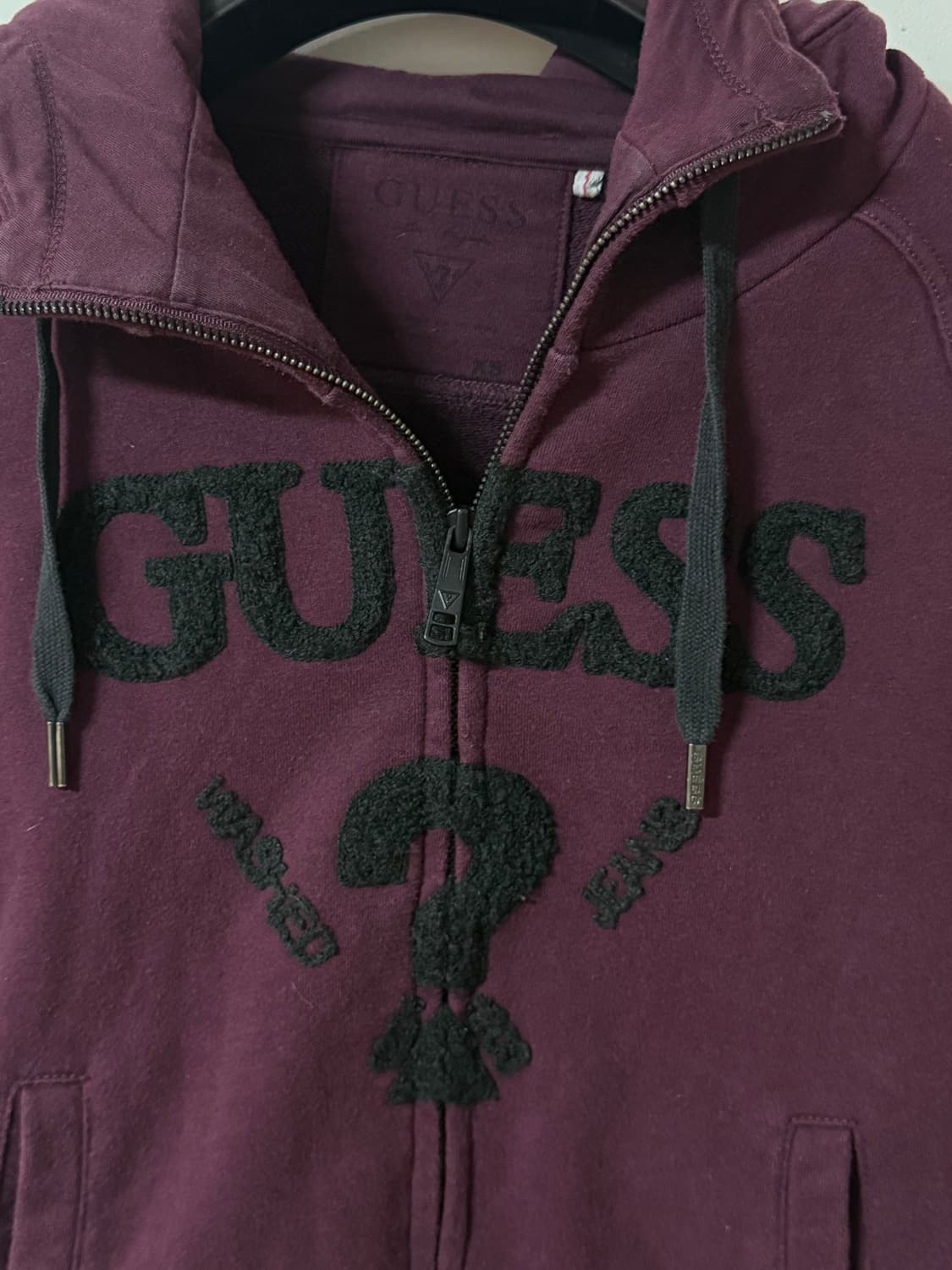 GUESS 게스 퍼플 빅로고 후드집업 Xs 상품이미지6