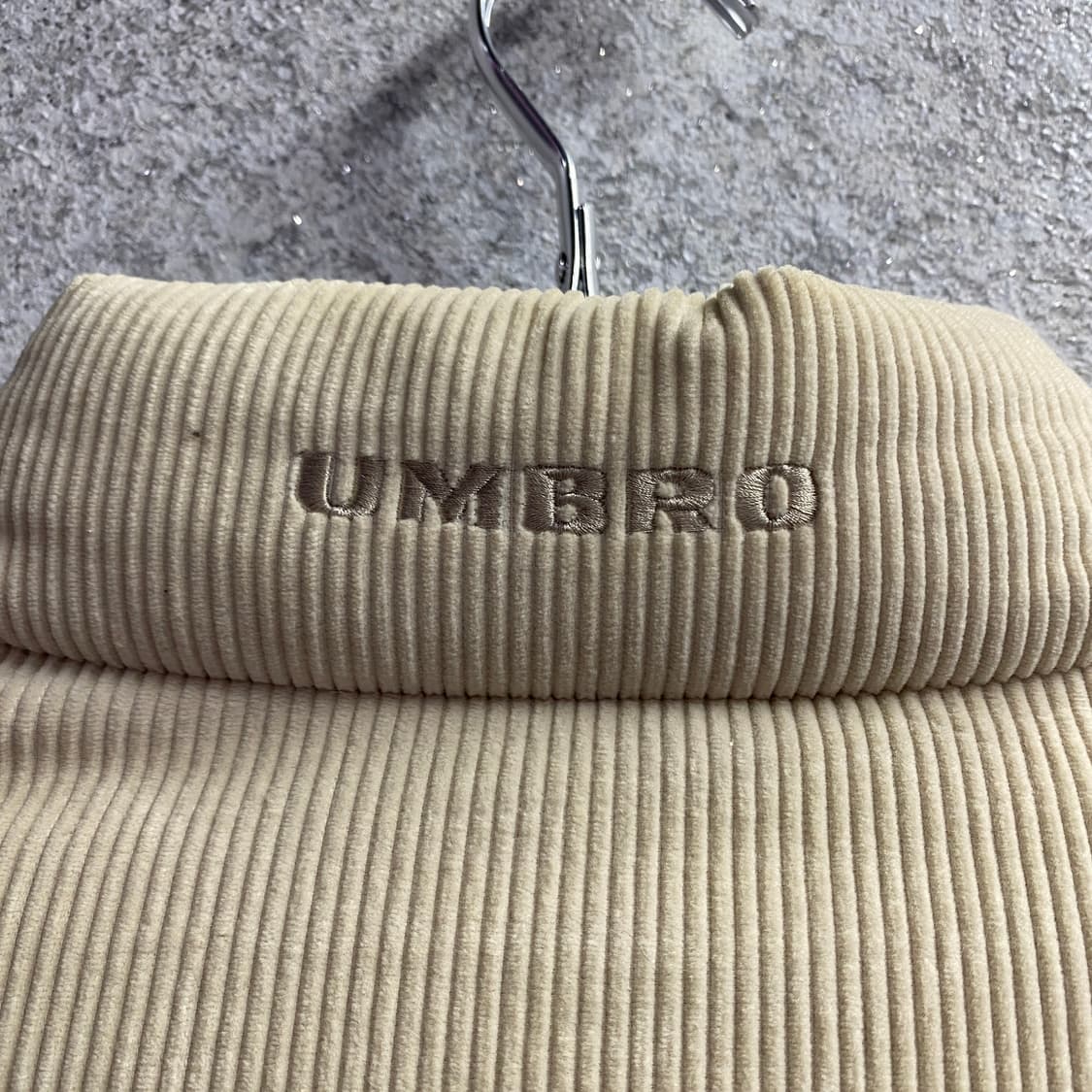 몽벨 스몰로고 코로듀이 아이보리 숏패딩 B3833 상품이미지5