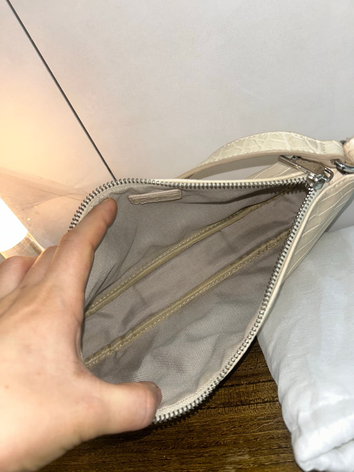 쥬페이 에바 바게트백 아이보리 상품이미지5