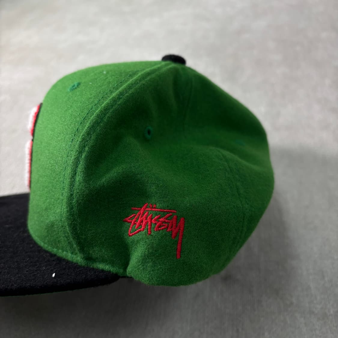 스투시 빅로고 스냅백 상품이미지3