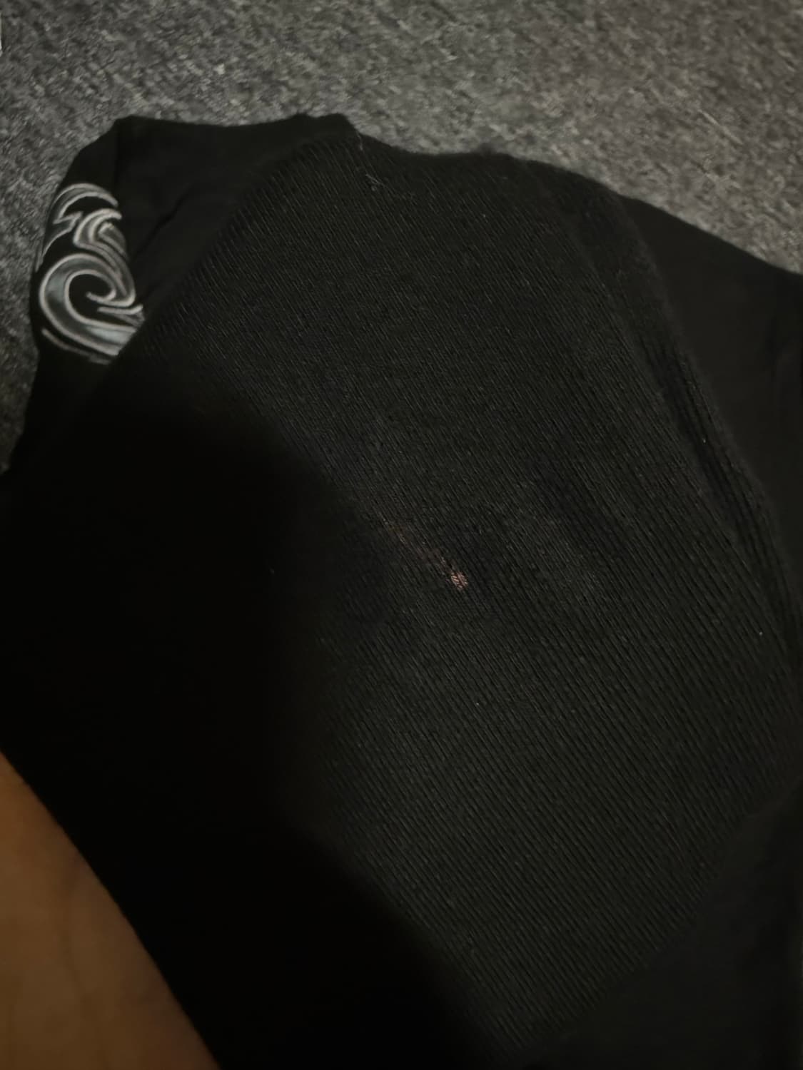 배드블러드 트라이벌 로고 슬림티 상품이미지3