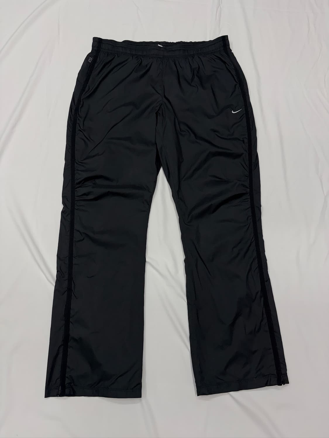 나이키 사이드라인 블랙 나일론 와이드 트랙팬츠 상품이미지1