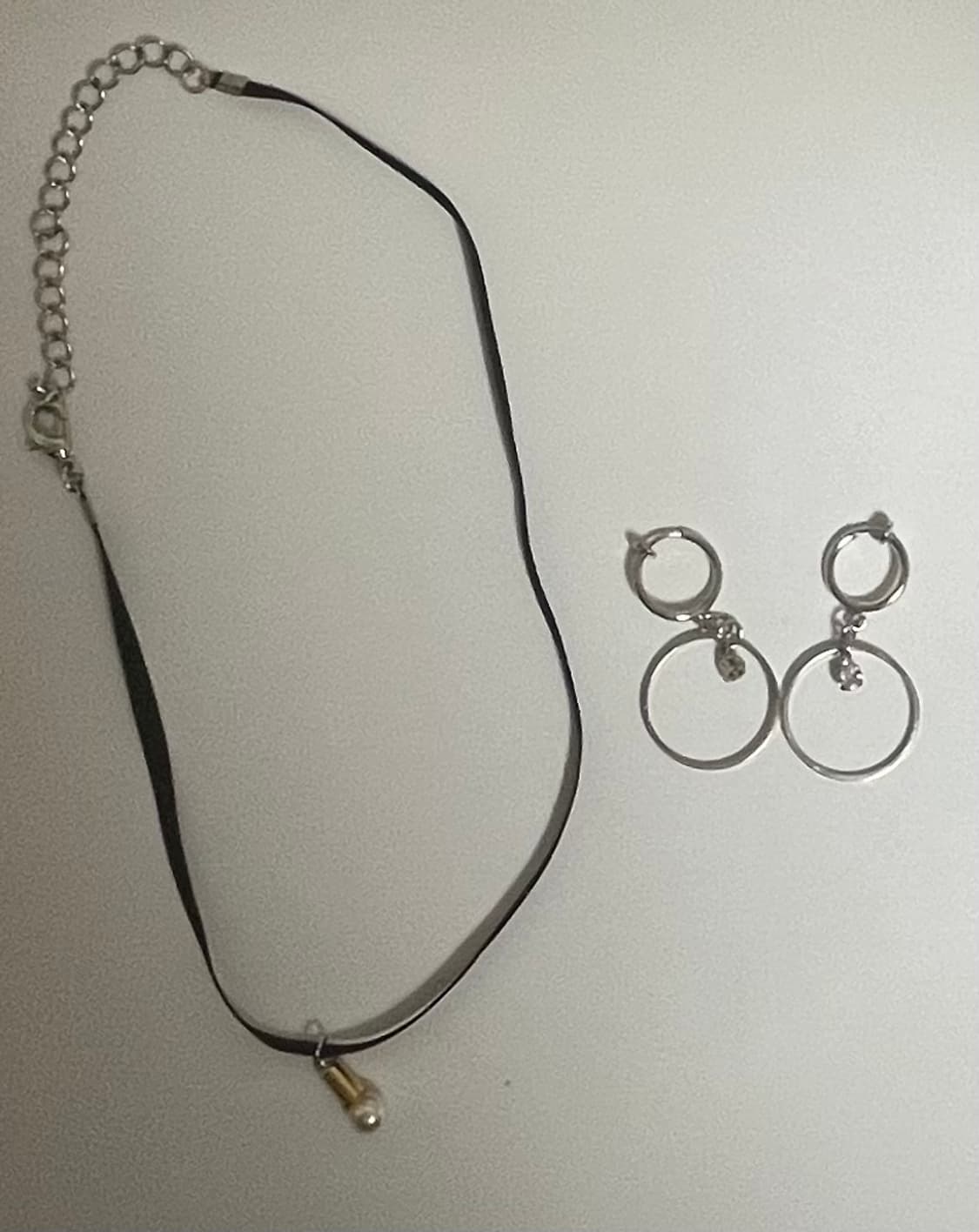 심플 펄 초커 목걸이 및 서클 귀걸이 세트 상품이미지1