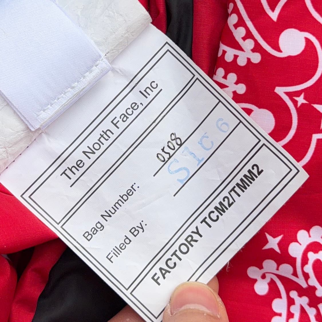 슈프림 X 노스페이스 돌로마이트 반다나 침낭 상품이미지10