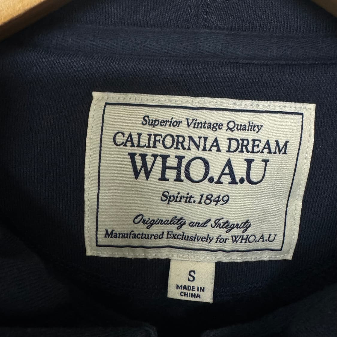 후아유 아치로고 후드집업 상품이미지3