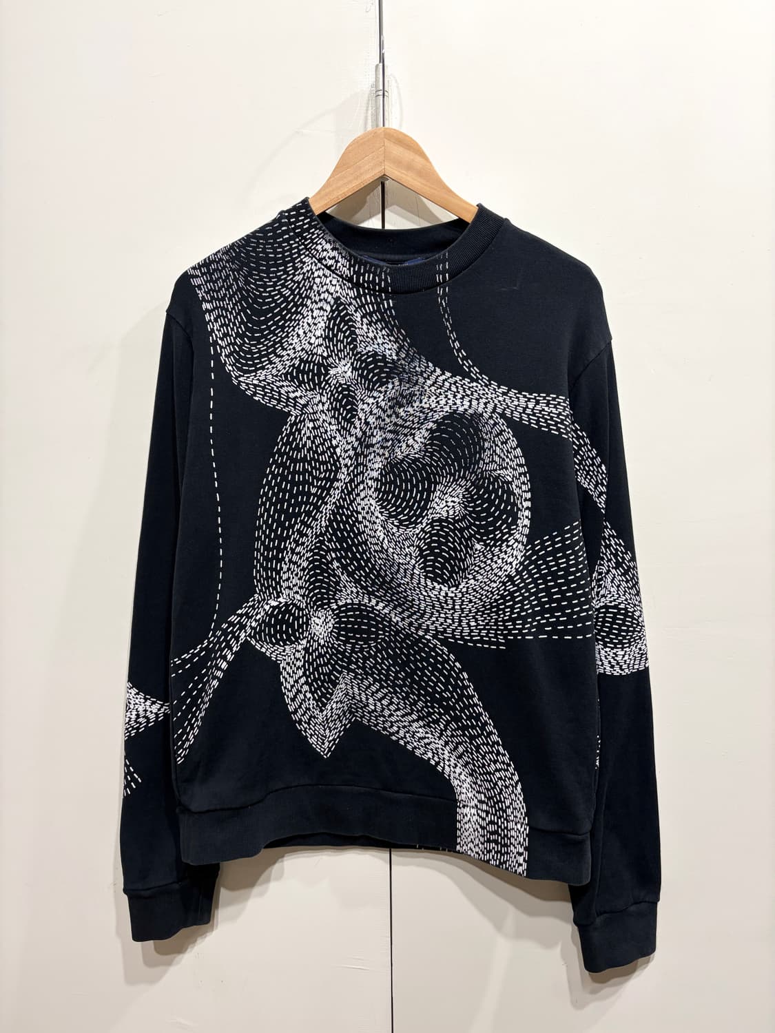 루이비통 플라워 프린트 스웻 셔츠 상품이미지1