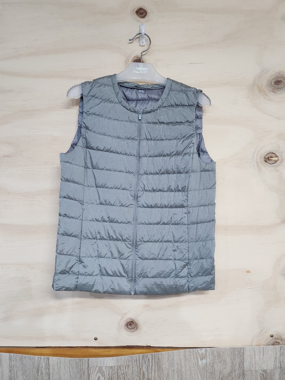 487) 유니클로 경량 패딩 조끼 상품이미지1