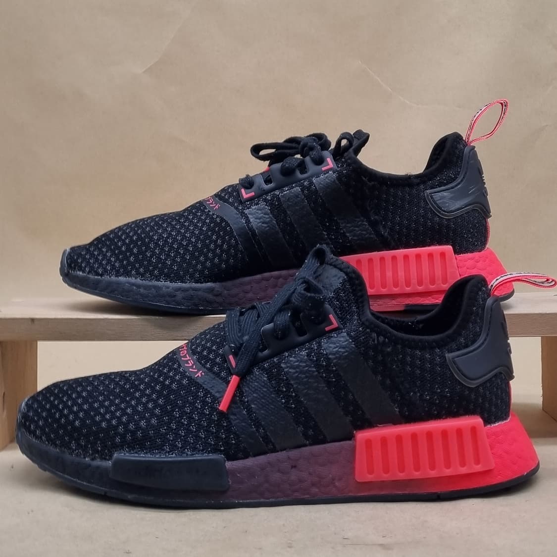 아디다스 NMD R1 남성운동화275  상품이미지1