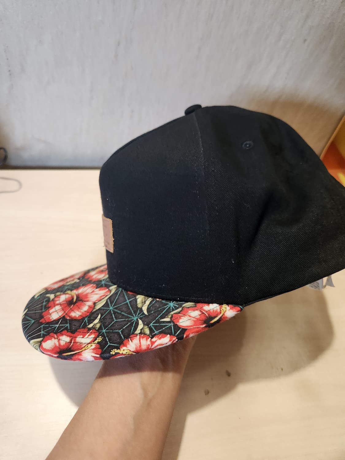 “[DC SHOES] 플라워 스냅백 🌺 스트릿 감성 힙템”
 상품이미지4