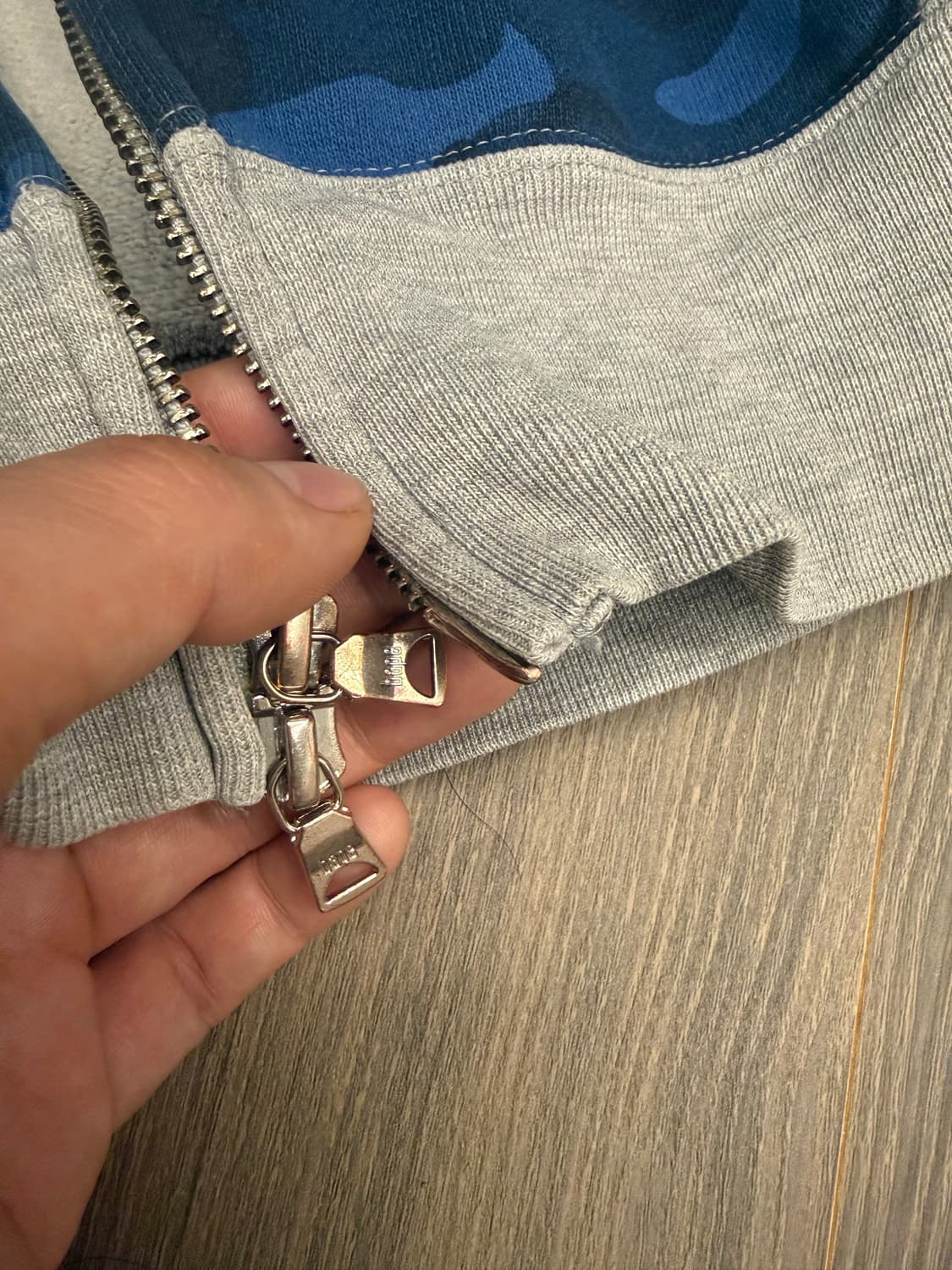 베이프x언디핏 삐에로 후드 L사이즈 판매합니다. 상품이미지10