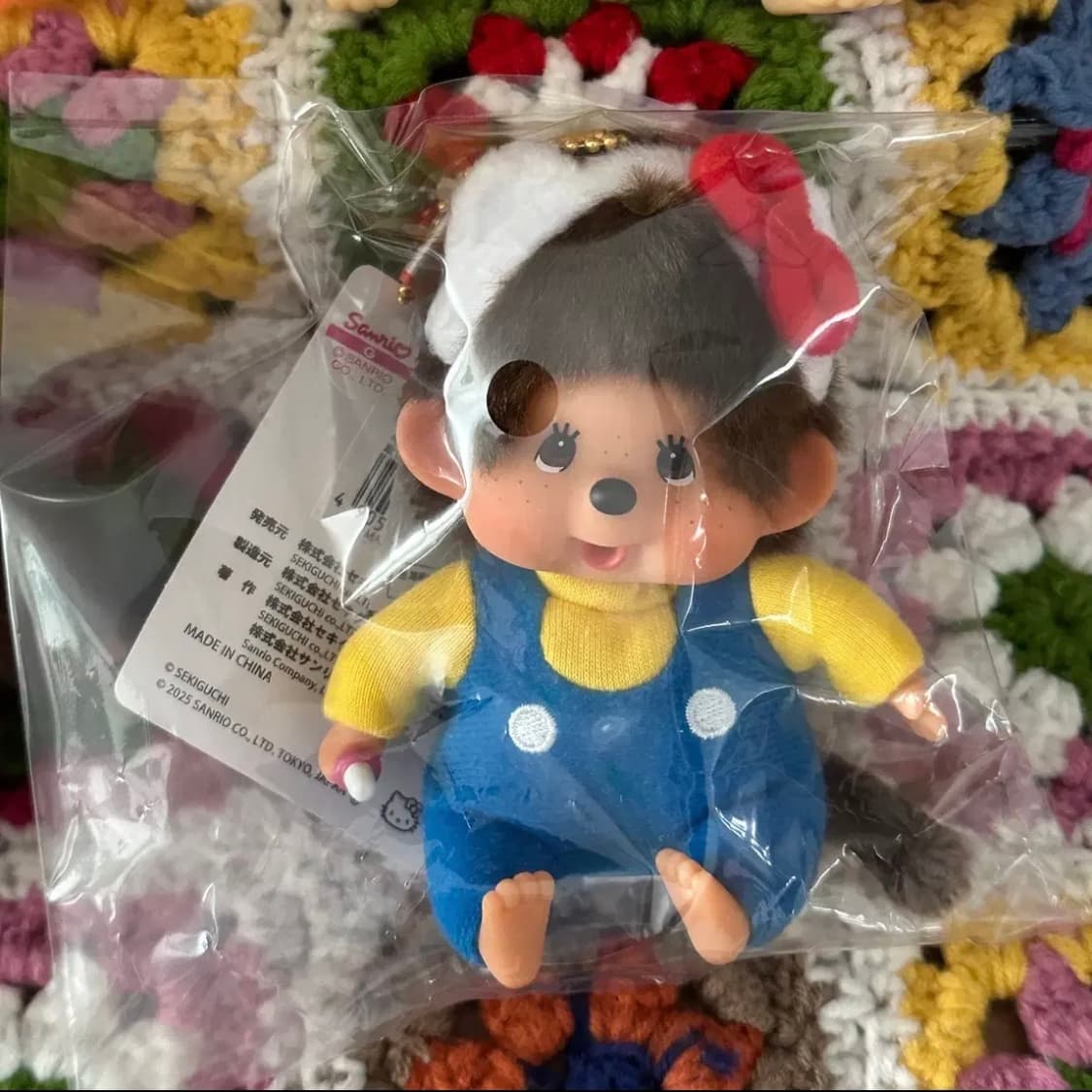 몬치치x헬로키티 콜라보 키링 상품이미지1