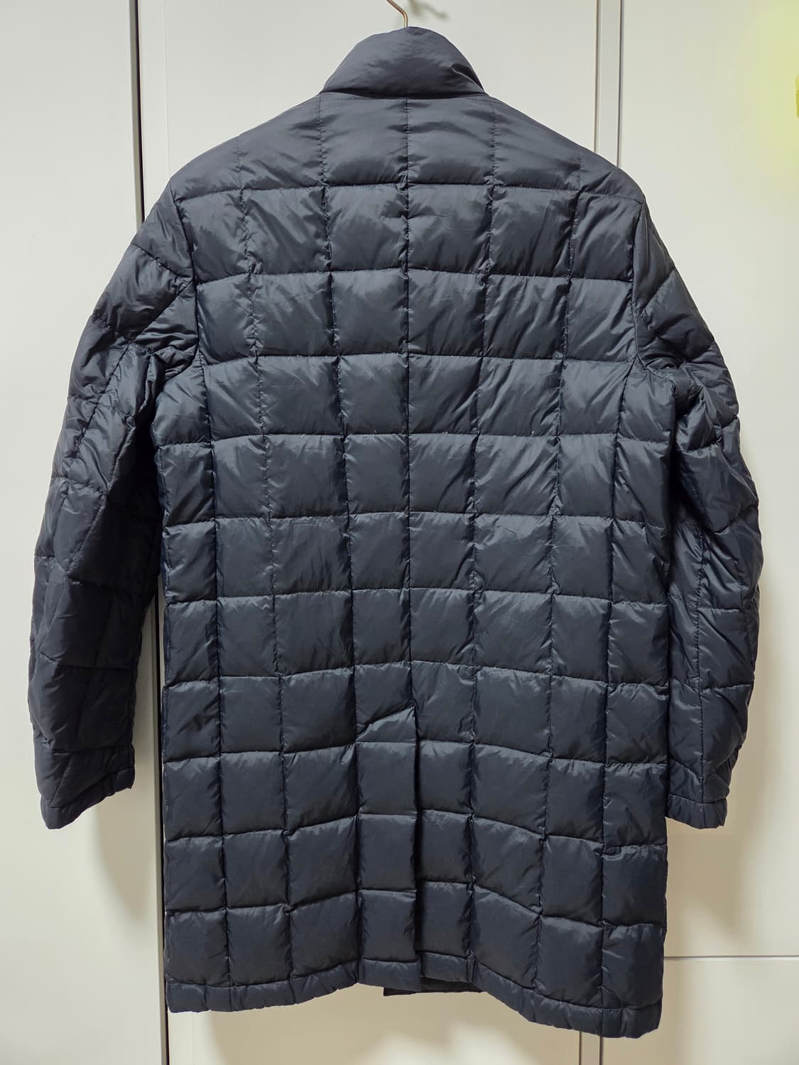 헤지스 구스다운 내피탈착 하프 코트 상품이미지3