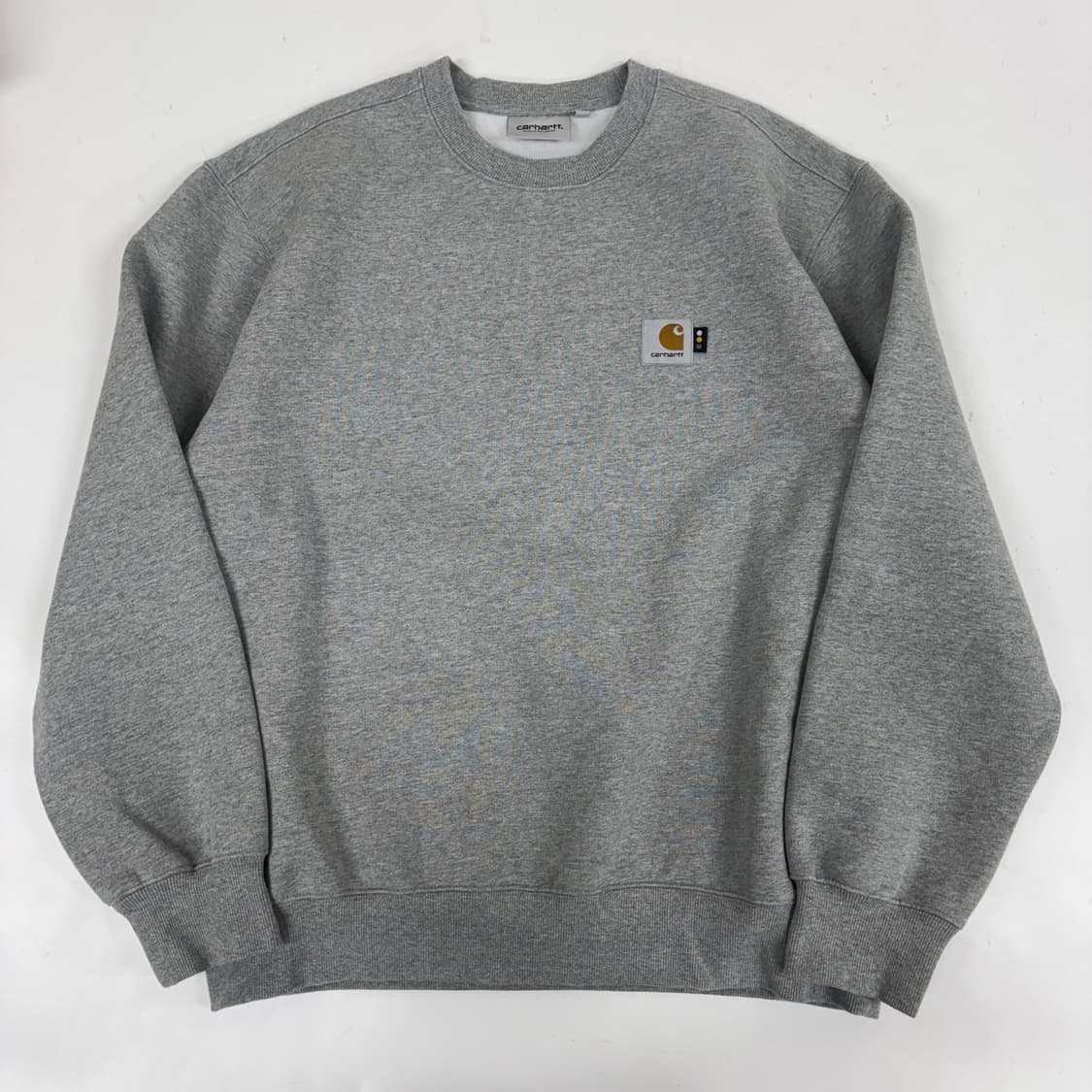 칼하트 X 아이앱 스튜디오 맨투맨 상품이미지1