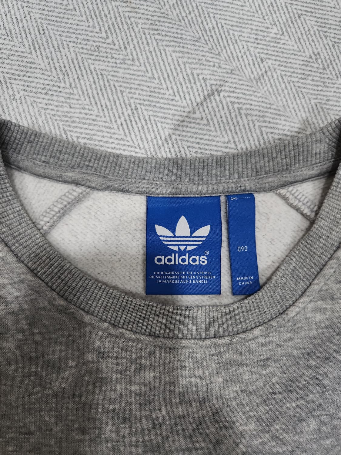 아디다스 트레포일 뱀피 빅로고 약기모 맨투맨 남녀공용 90사이즈 상품이미지5