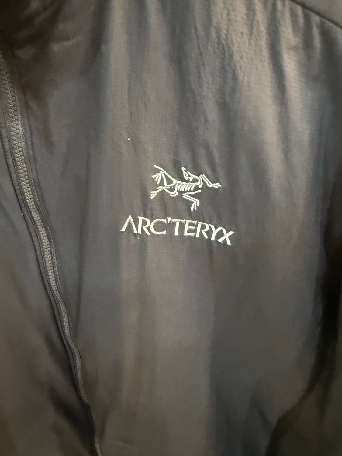 100-105 아크테릭스 아톰 LT 팝니다 상품이미지3