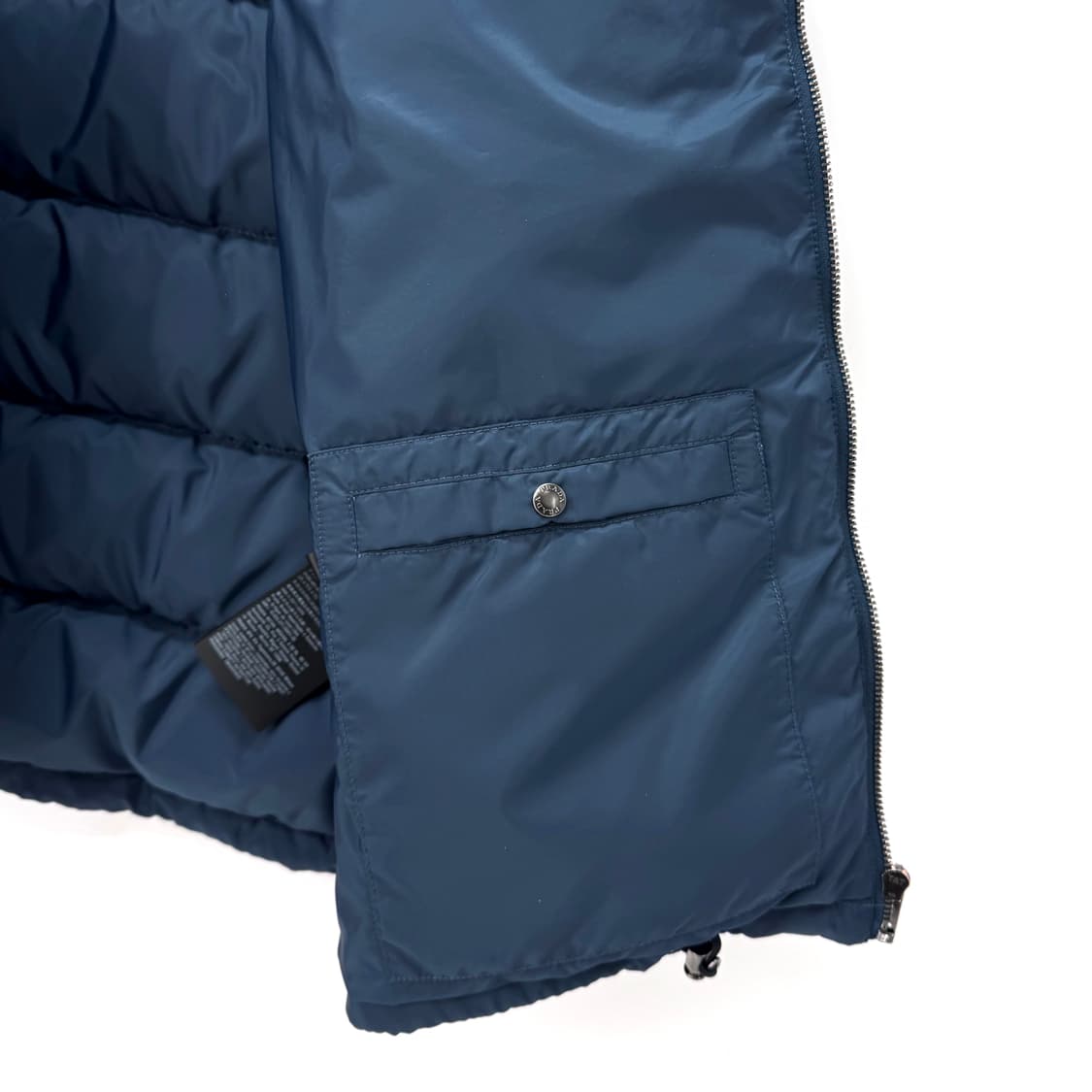 [54사이즈] 프라다 삼각로고 조끼 패딩 베스트 (SGJ191) 상품이미지8