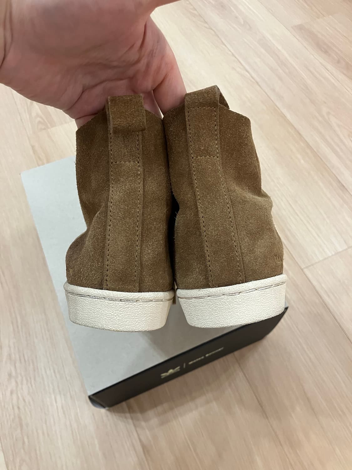 아디다스 x 웨일즈 보너 슈퍼스타 하이 270 상품이미지4