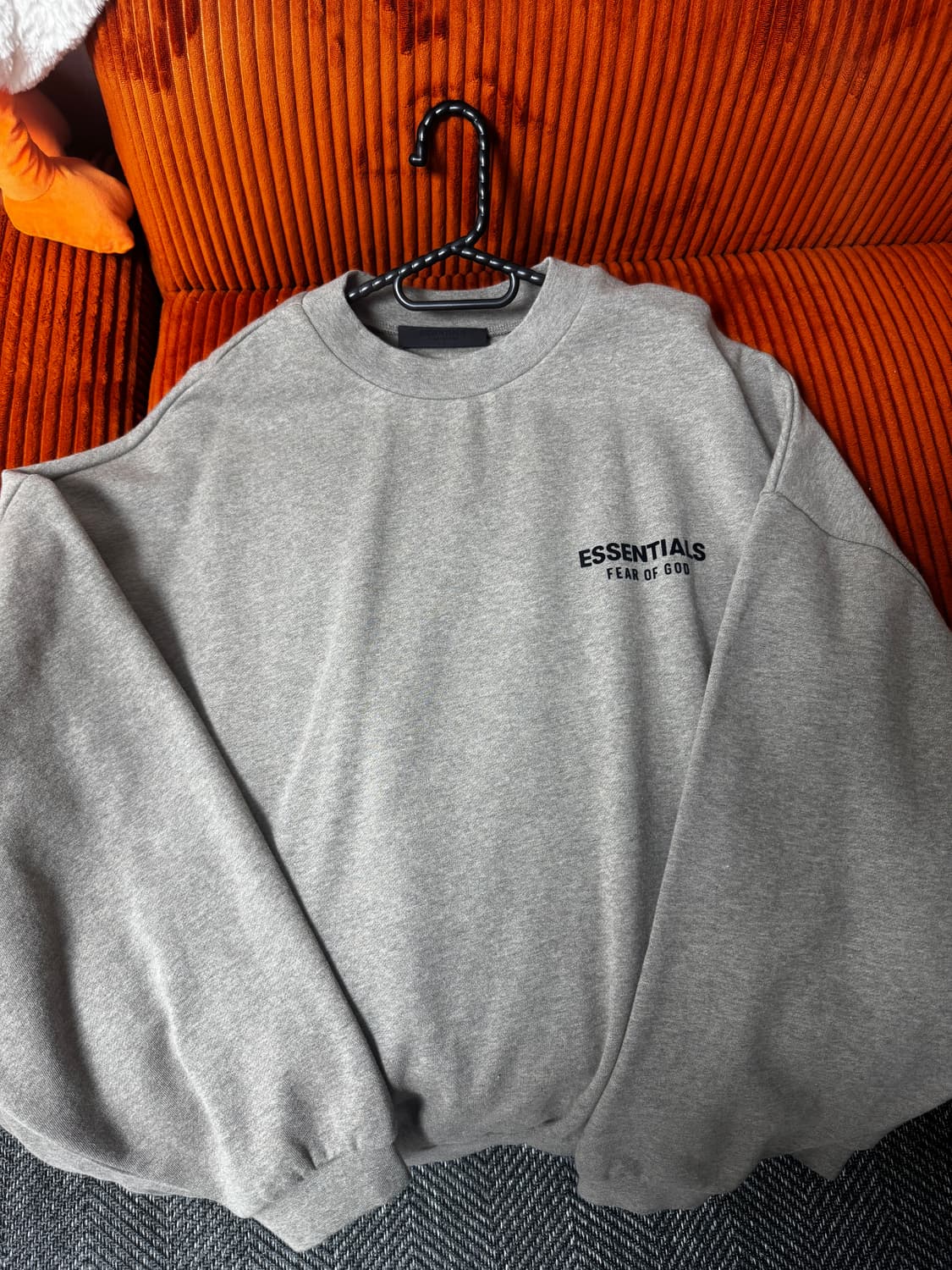 [XL] 에센셜 맨투맨 상품이미지1