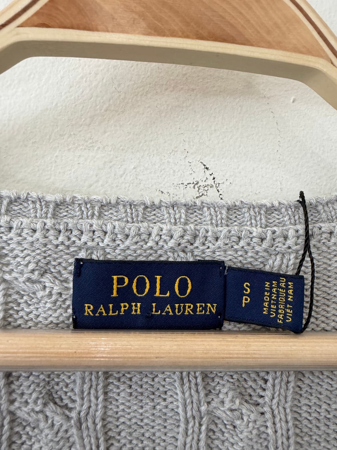 243. 폴로 브이넥 꽈배기 니트 상품이미지2